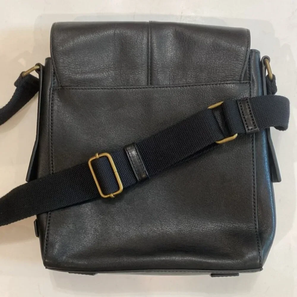 Fossil Kayden Black Leather Crossbody Bag SBG1324001 (M)